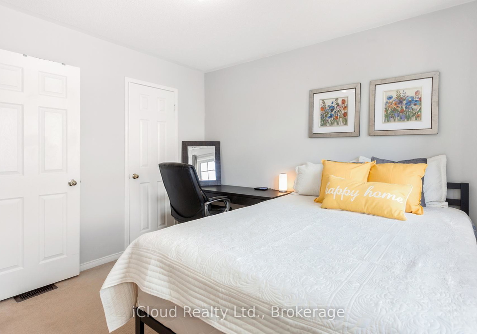 39-flurry-circle-brampton-ontario-w13709506