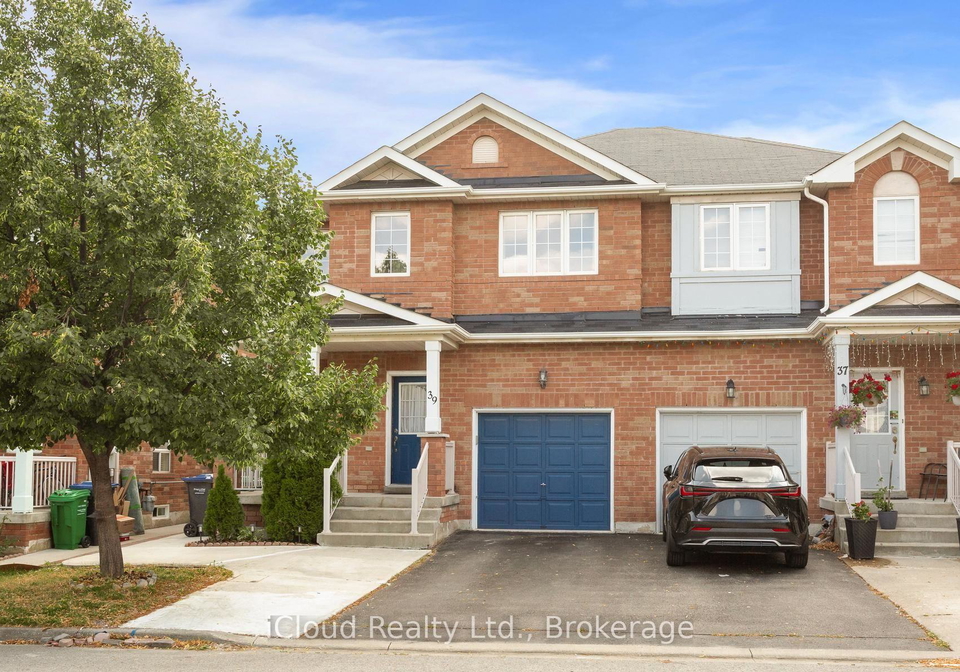 39-flurry-circle-brampton-ontario-w13709506