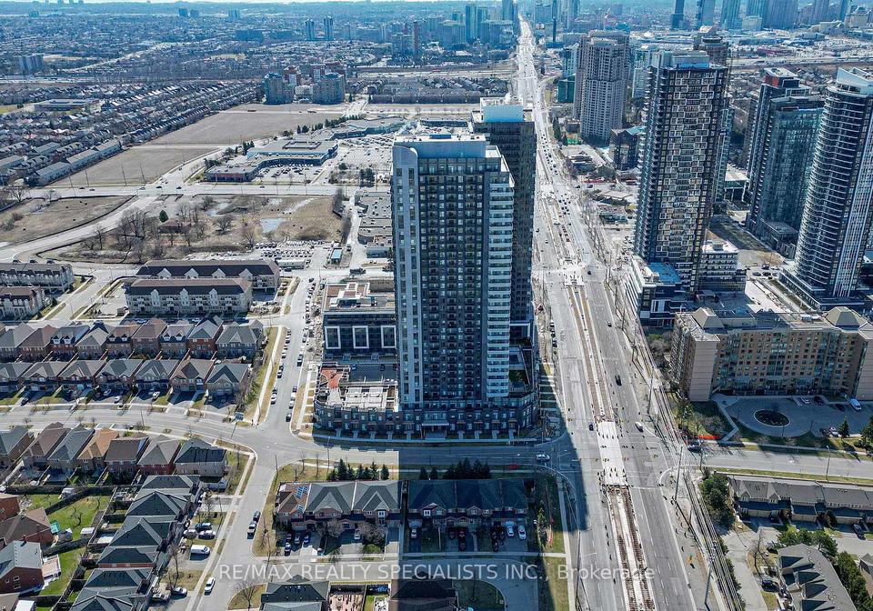 8-nahani-way-mississauga-ontario-w13709522