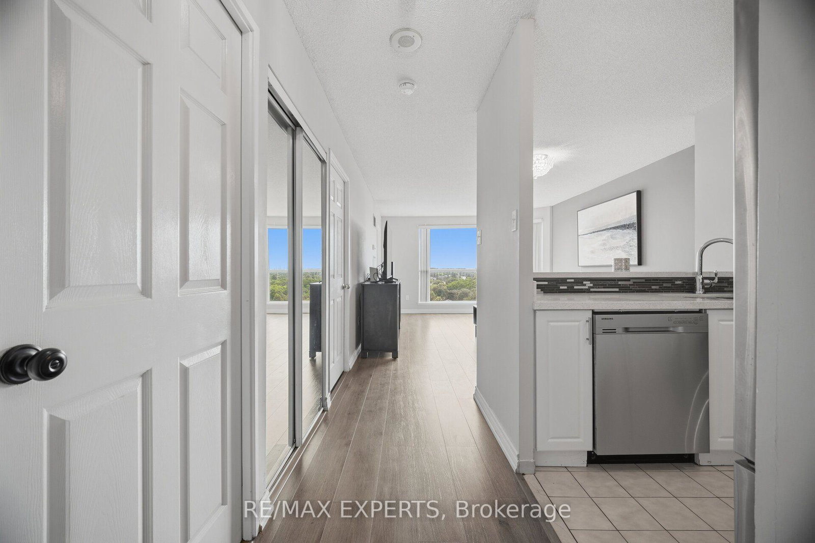 2155-burnhamthorpe-road-w-mississauga-ontario-w13709564