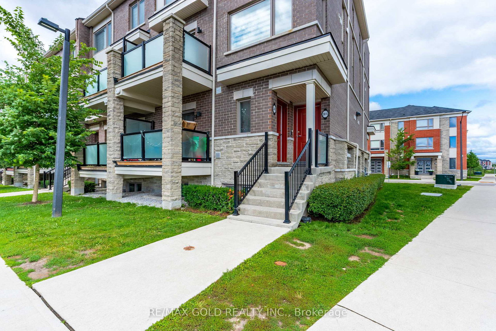 240-lagerfeld-drive-brampton-ontario-w13709568