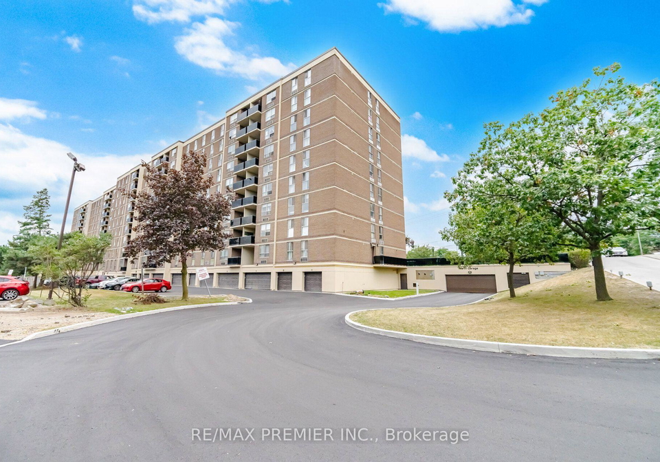 2825-islington-avenue-toronto-york-ontario-w13709650