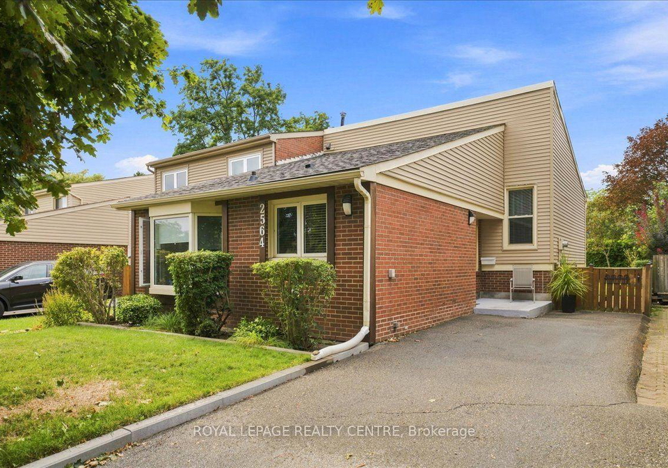 2564-mainroyal-street-mississauga-ontario-w13710274