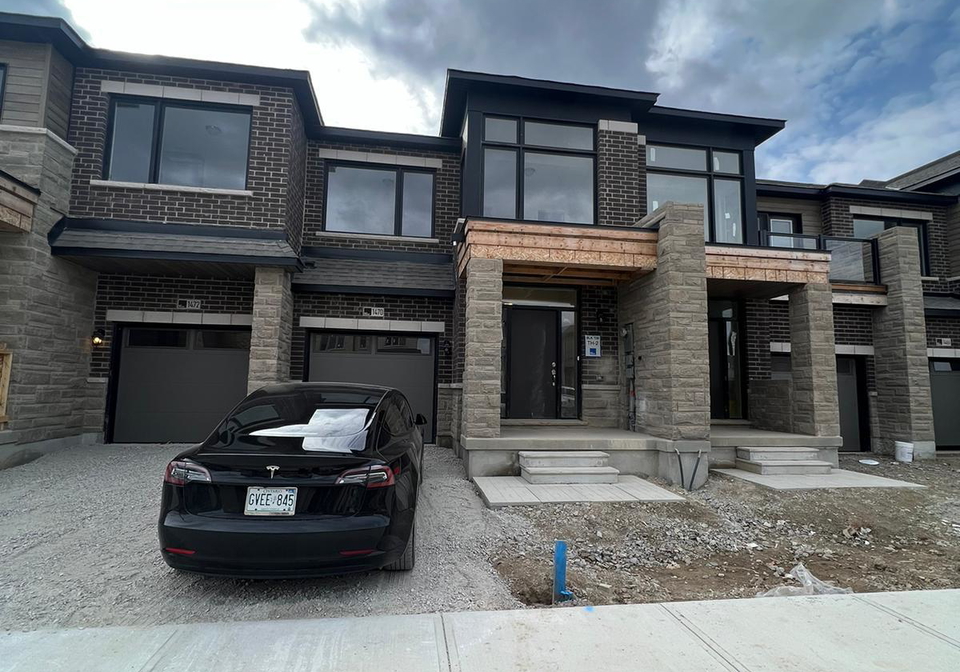 1470-rose-way-milton-ontario-w13710336