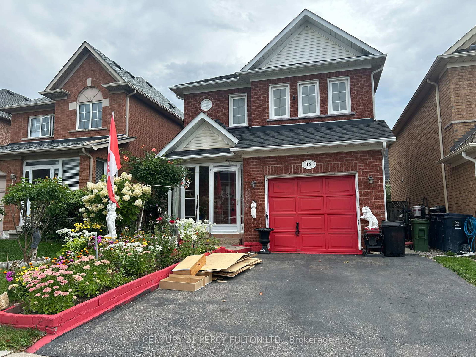 13-purdy-crescent-toronto-north-york-ontario-w13710394