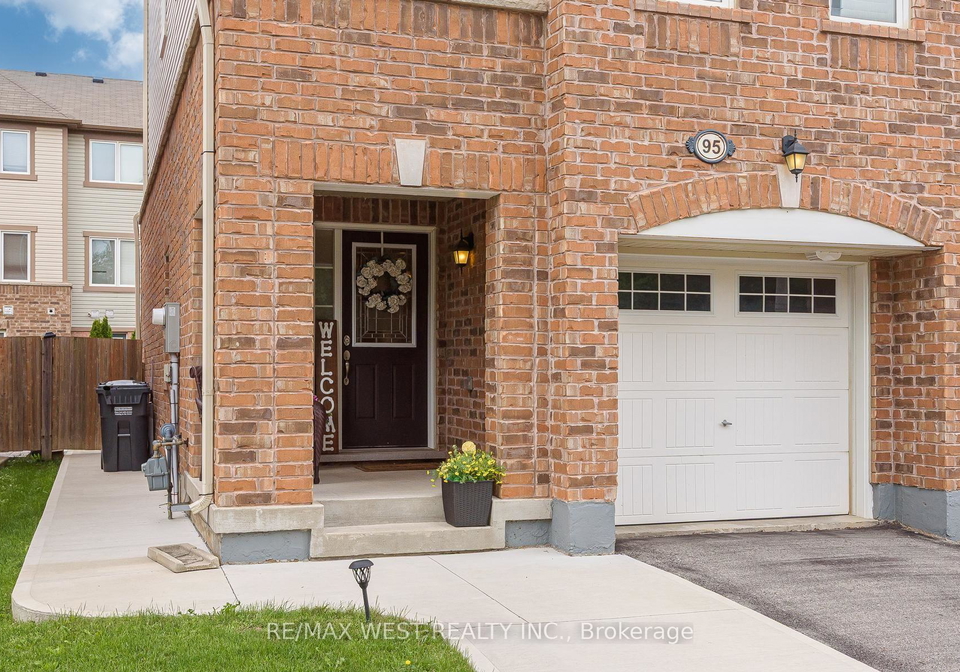 95-mccleave-crescent-ne-brampton-ontario-w13710482