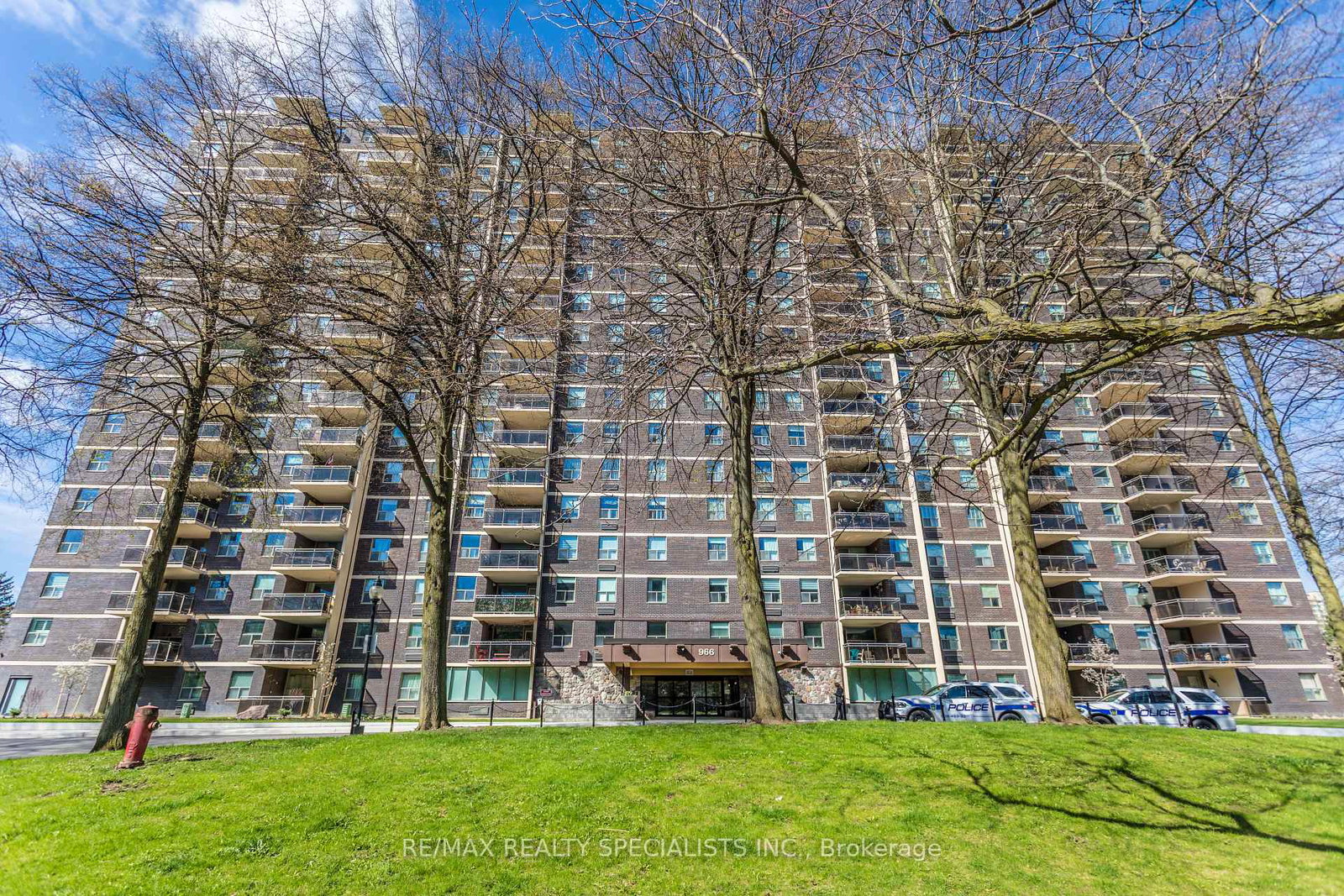 966-inverhouse-drive-mississauga-ontario-w13710492