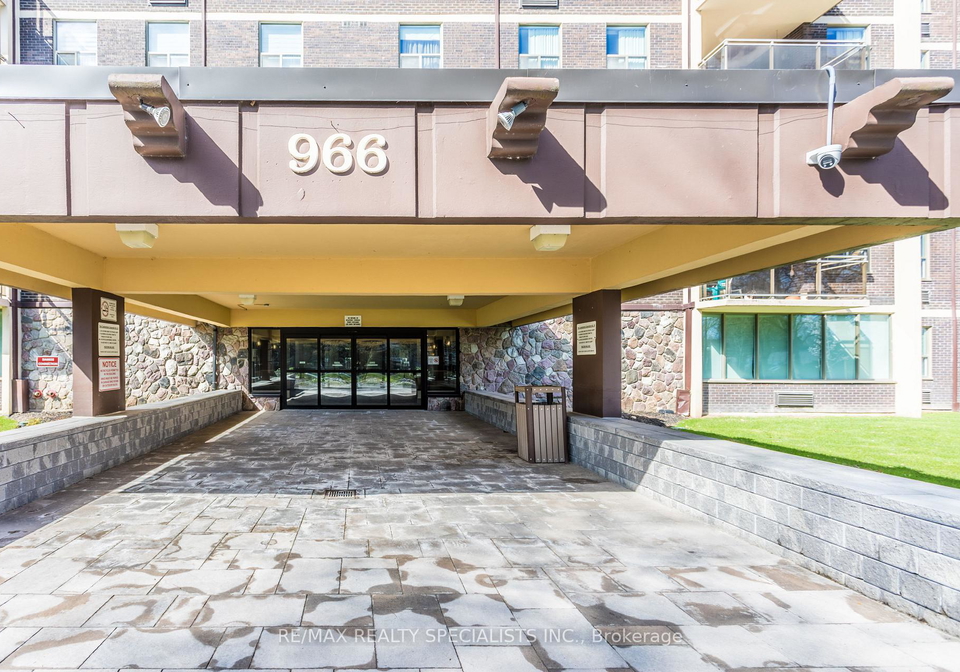966-inverhouse-drive-mississauga-ontario-w13710492
