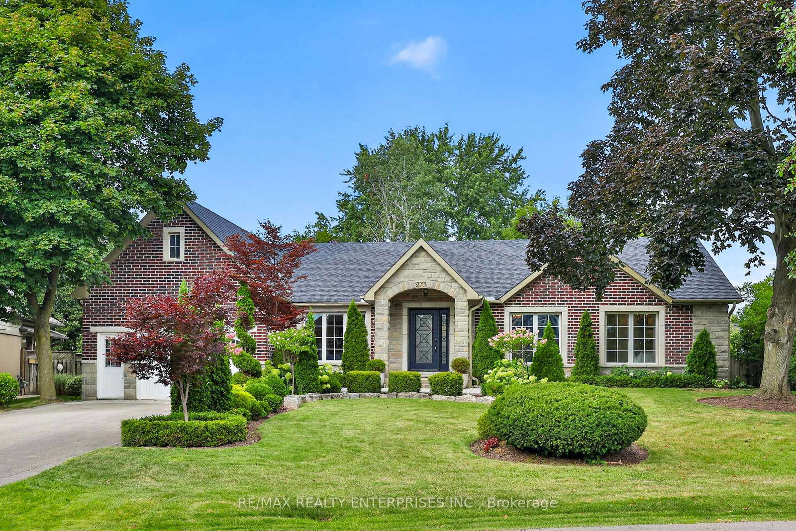 273-savoy-crescent-oakville-ontario-w13710524