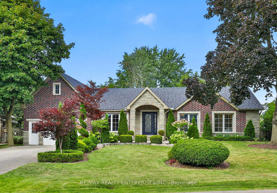 273-savoy-crescent-oakville-ontario-w13710524