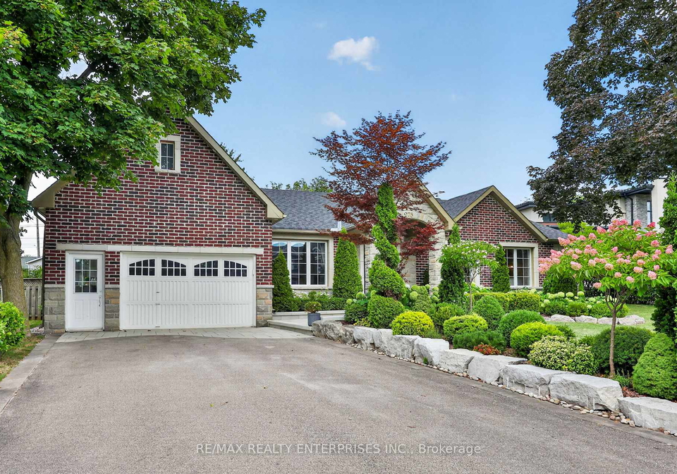 273-savoy-crescent-oakville-ontario-w13710524