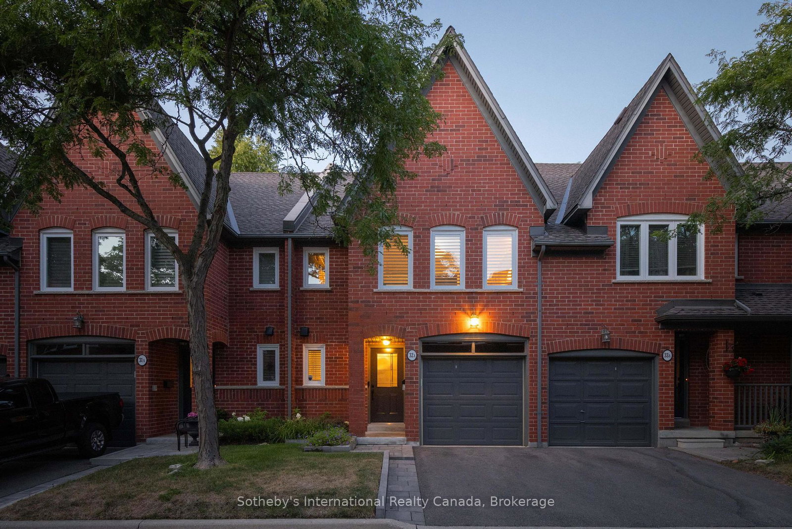 1064-queen-street-w-mississauga-ontario-w13710600