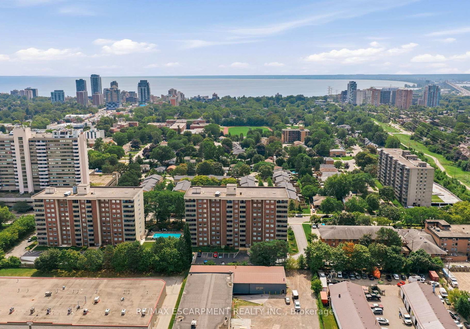 1415-ghent-avenue-burlington-ontario-w13710714