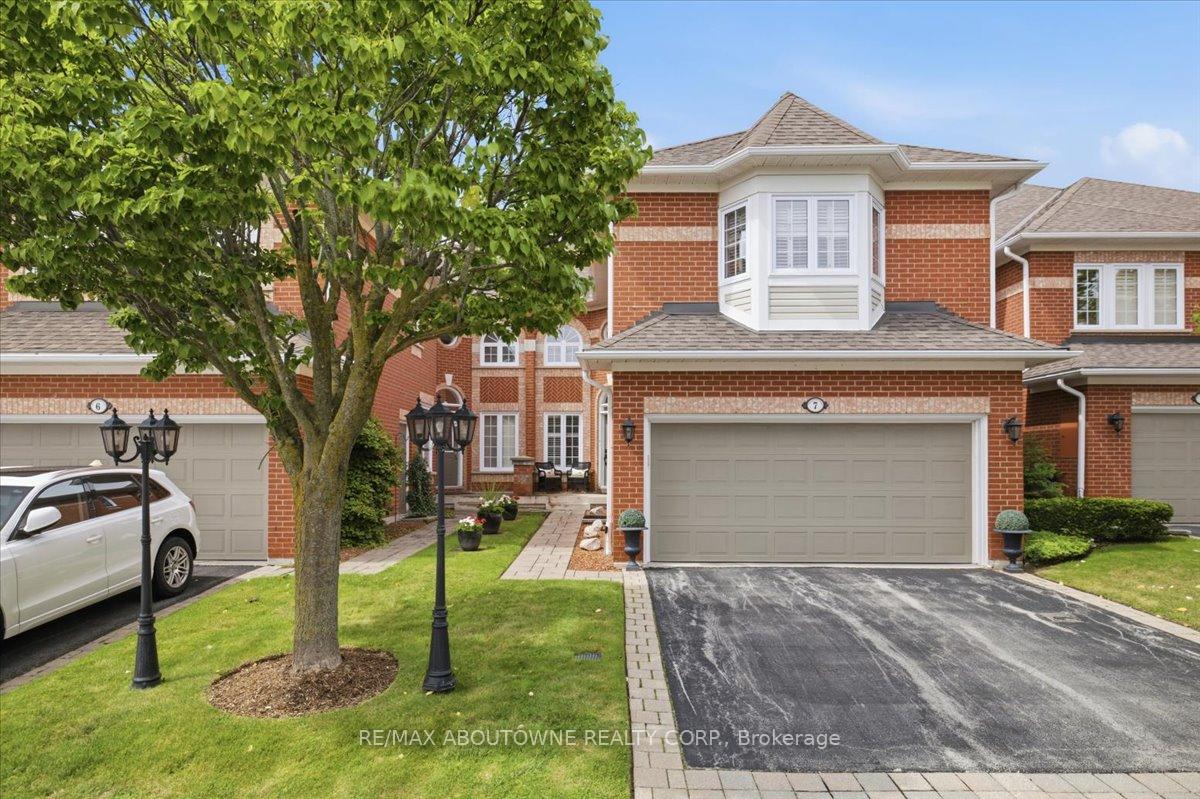 2145-country-club-drive-burlington-ontario-w13710786