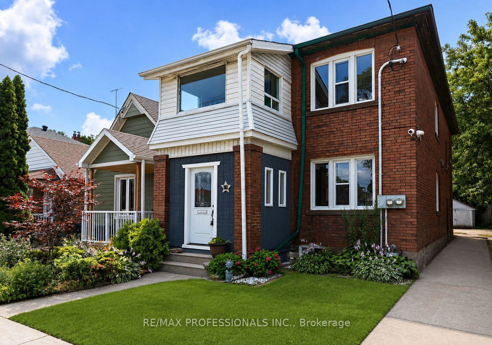502-jane-street-toronto-toronto-ontario-w13710802