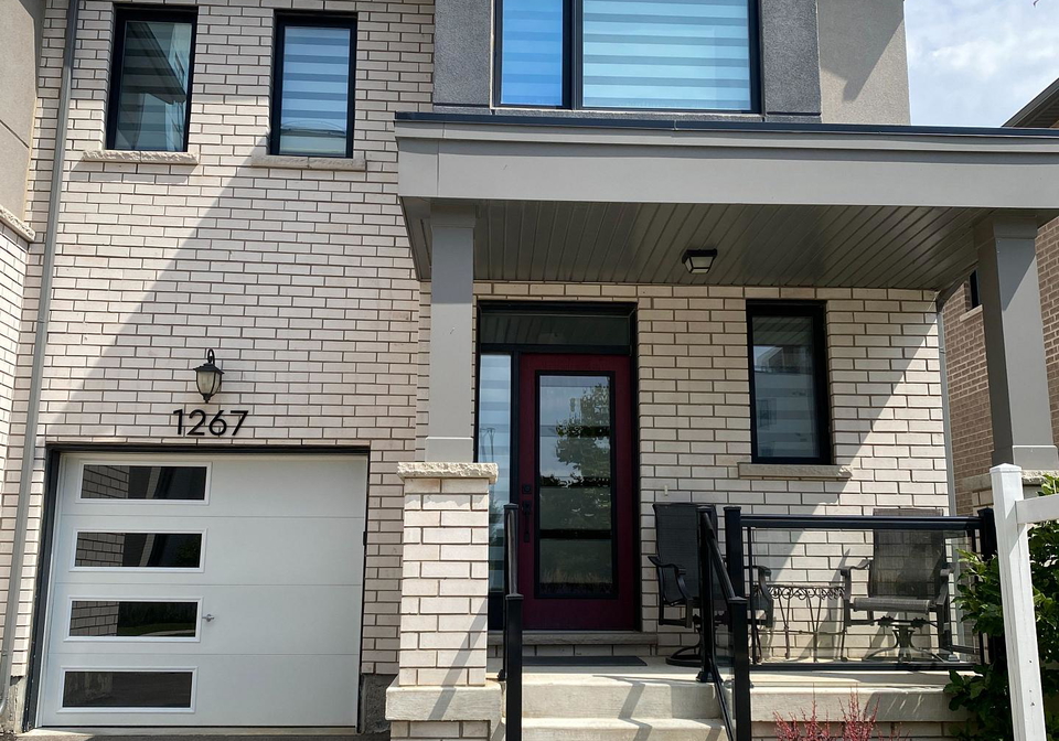 1267-dias-landing-milton-ontario-w13710950