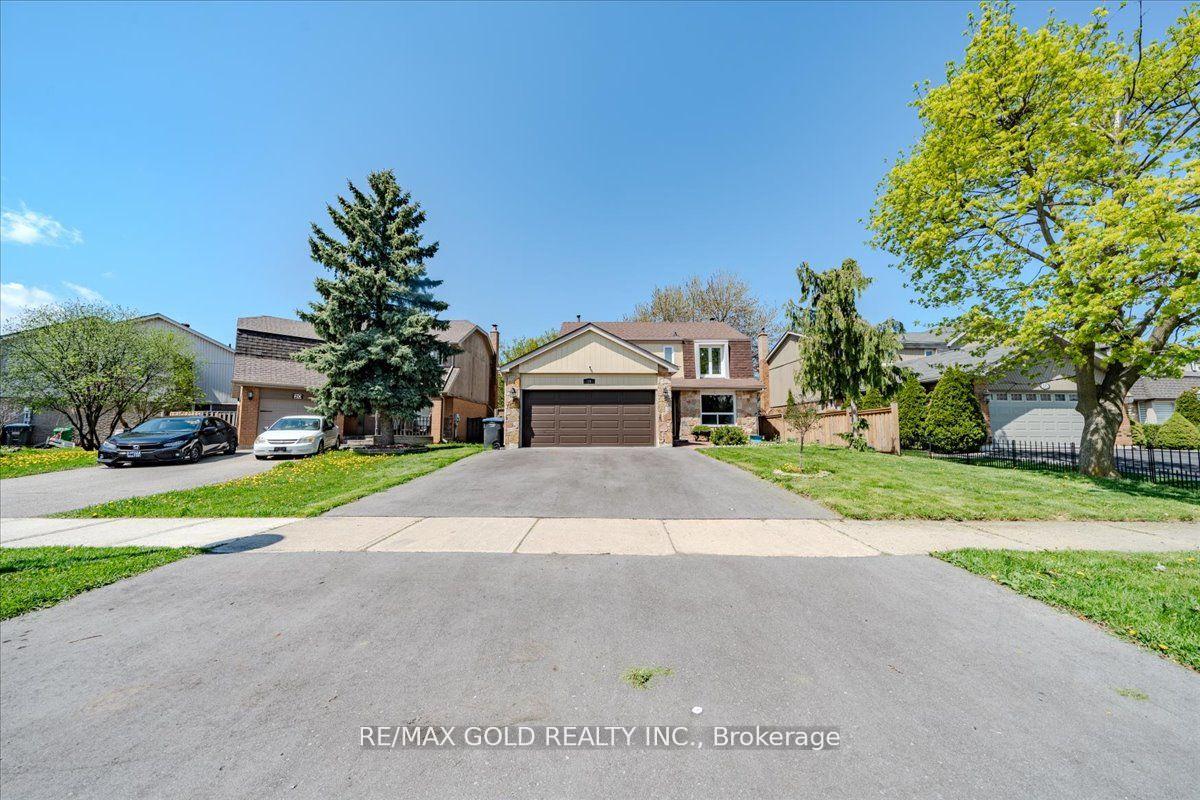 18-markham-street-brampton-ontario-w13711136