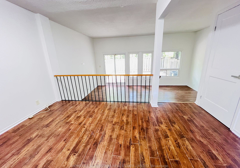 2050-upper-middle-road-burlington-ontario-w13711234