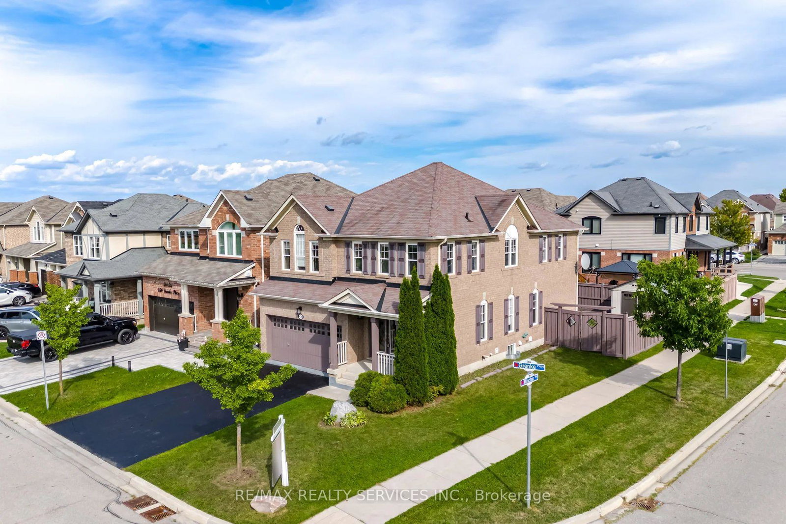 454-grenke-place-milton-ontario-w13711380