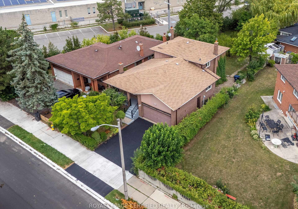 196-mount-olive-drive-toronto-etobicoke-ontario-w13711592