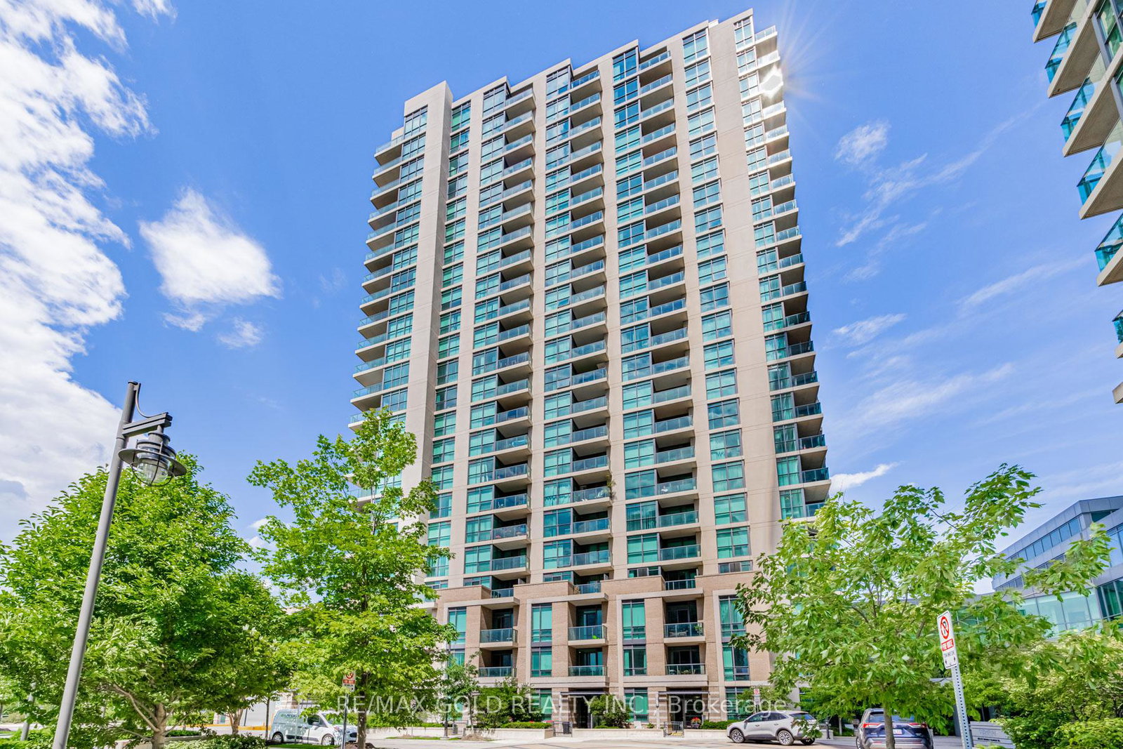 205-sherway-gardens-road-toronto-etobicoke-ontario-w13711696
