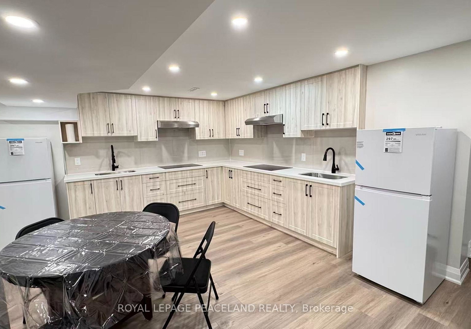 4470-marshdale-court-mississauga-ontario-w13711862