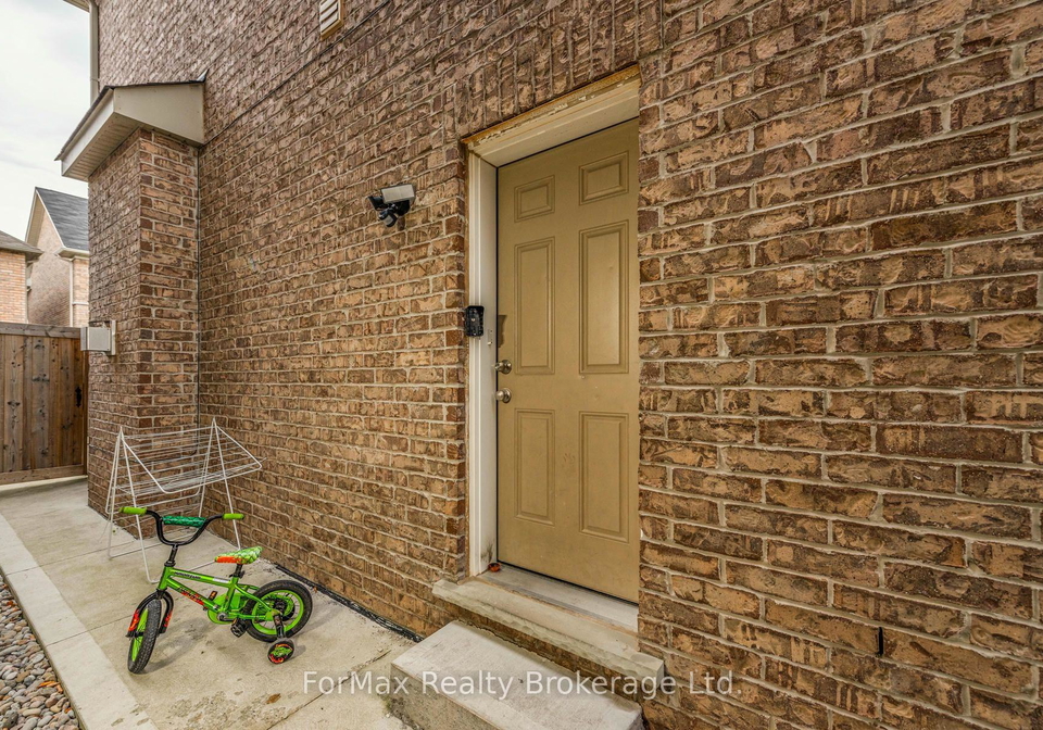 70-zanetta-crescent-brampton-ontario-w13711922