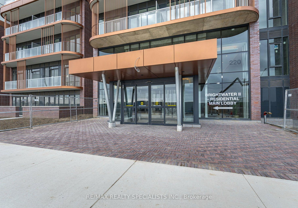 220-missinnihe-way-mississauga-ontario-w13712012
