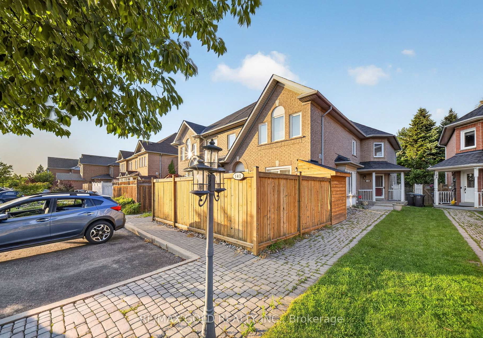 142-pressed-brick-drive-brampton-ontario-w13712056