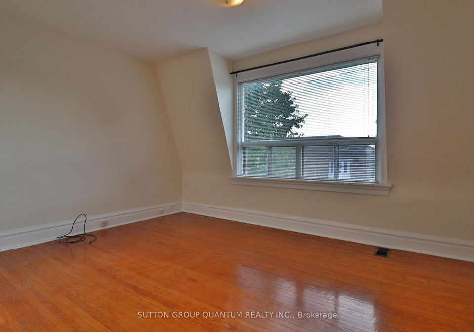 881-lansdowne-avenue-toronto-toronto-ontario-w13712098