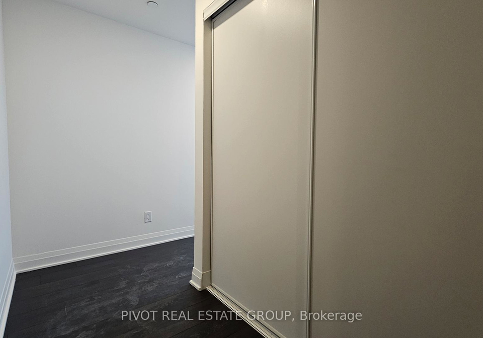 4015-the-exchange-street-mississauga-ontario-w13712134