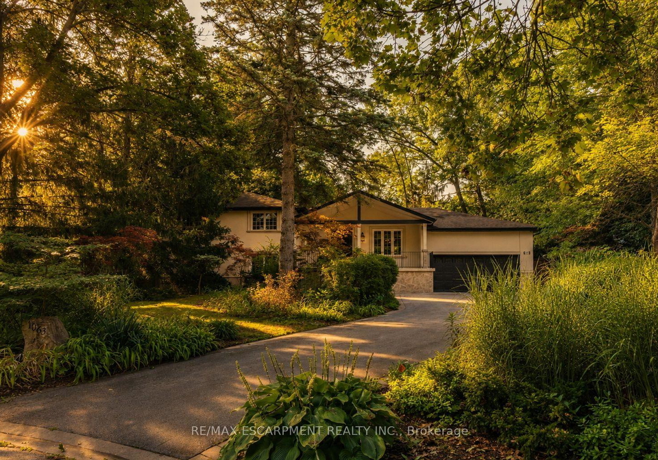 1063-greenoaks-drive-mississauga-ontario-w13712222