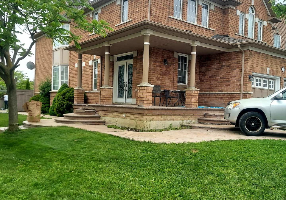 21-mario-street-brampton-ontario-w13712308