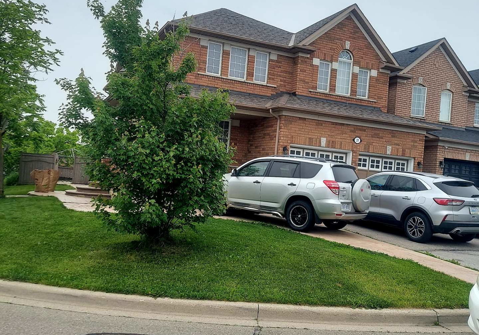 21-mario-street-brampton-ontario-w13712308