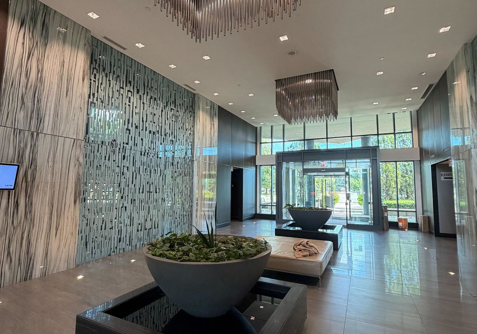 215-sherway-gardens-road-toronto-etobicoke-ontario-w13712582