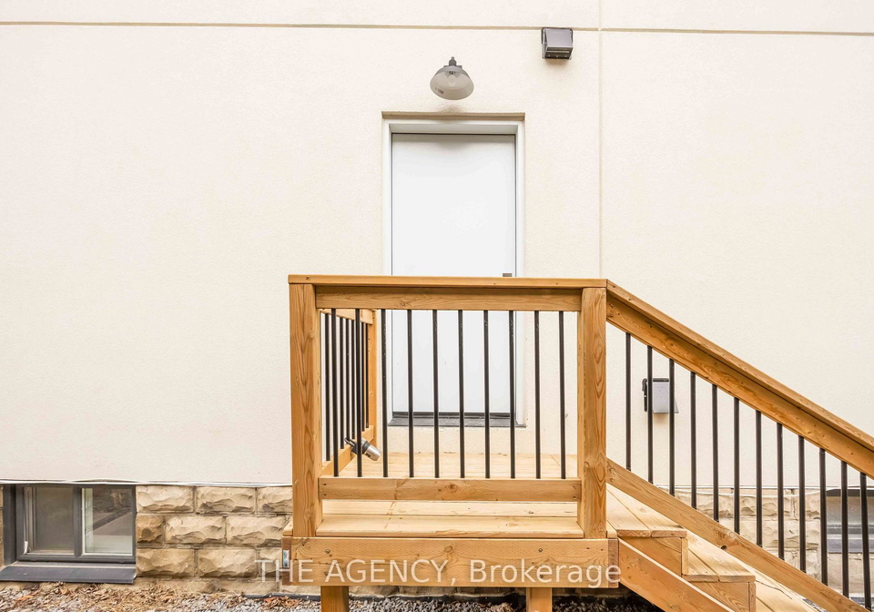 2508-lakeshore-boulevard-toronto-etobicoke-ontario-w13712606