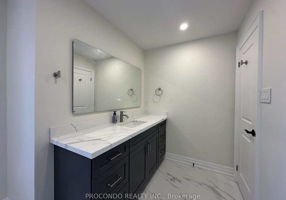 3366-mulcaster-road-mississauga-ontario-w13712632