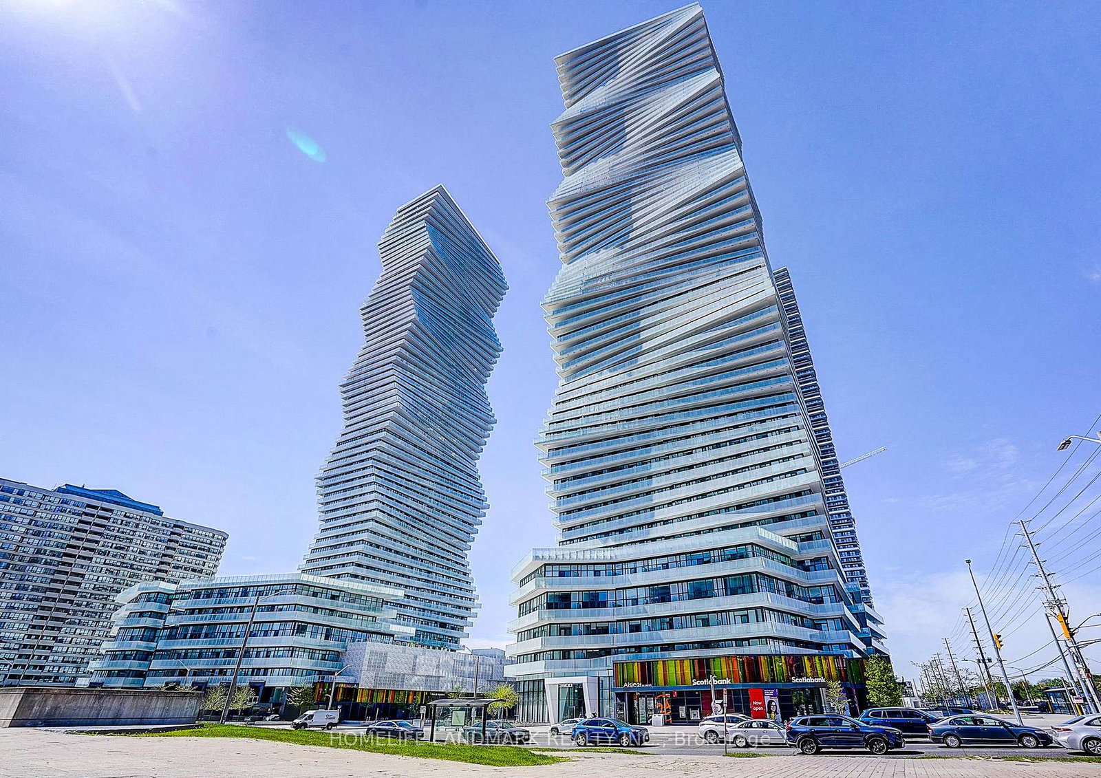 3900-confederation-parkway-mississauga-ontario-w13712640