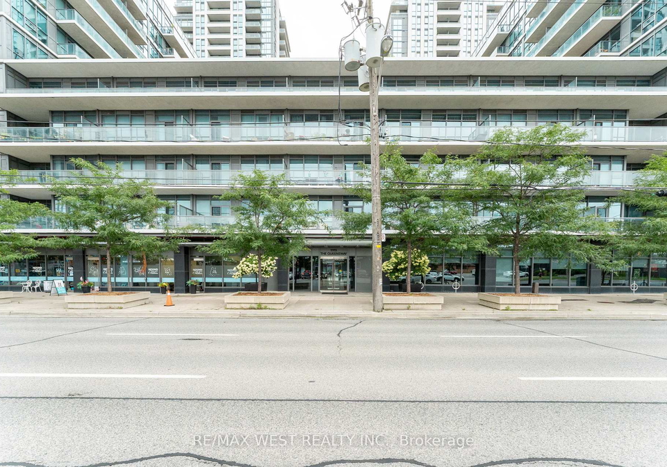 1185-the-queensway-toronto-etobicoke-ontario-w13712642