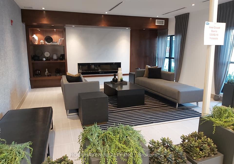 102-grovewood-common-oakville-ontario-w13712760