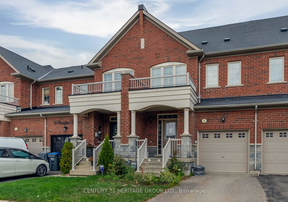 11-pendulum-circle-brampton-ontario-w13712788