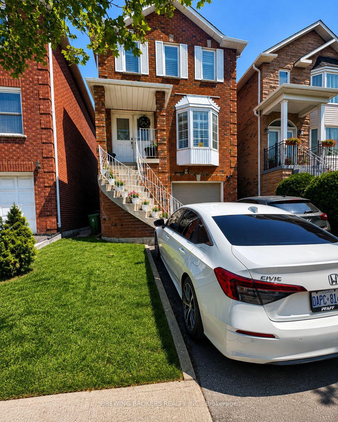 9-forest-point-drive-toronto-north-york-ontario-w13712796