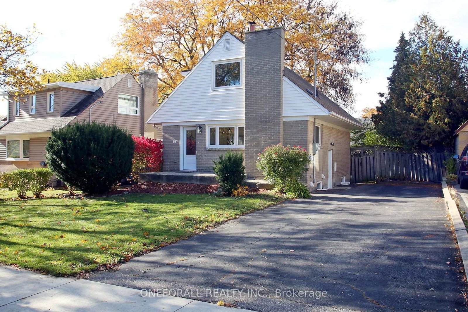 10-esmond-crescent-toronto-etobicoke-ontario-w13712878