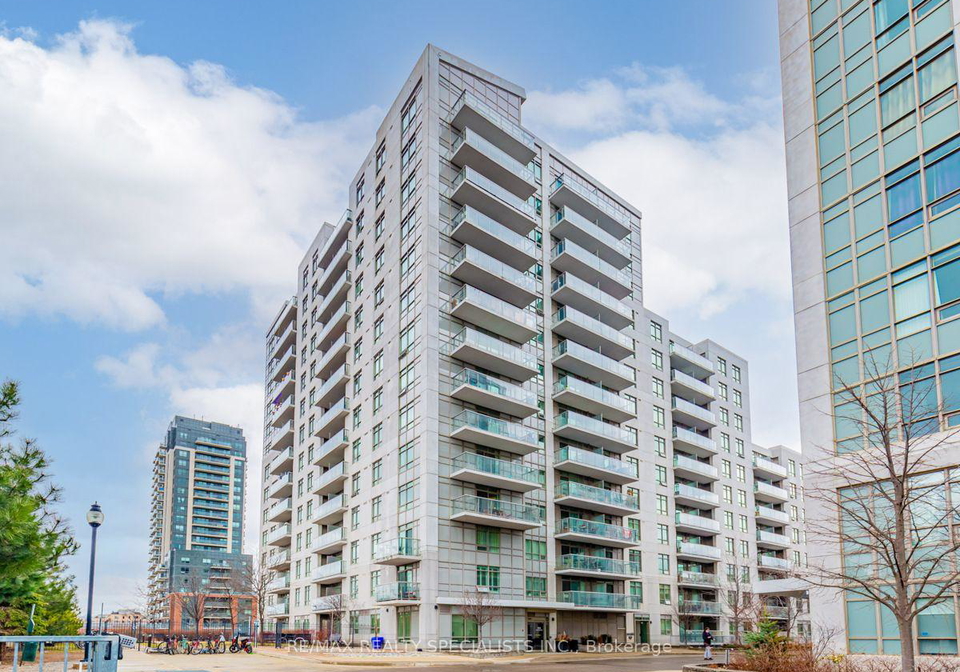 816-lansdowne-avenue-toronto-toronto-ontario-w13713004
