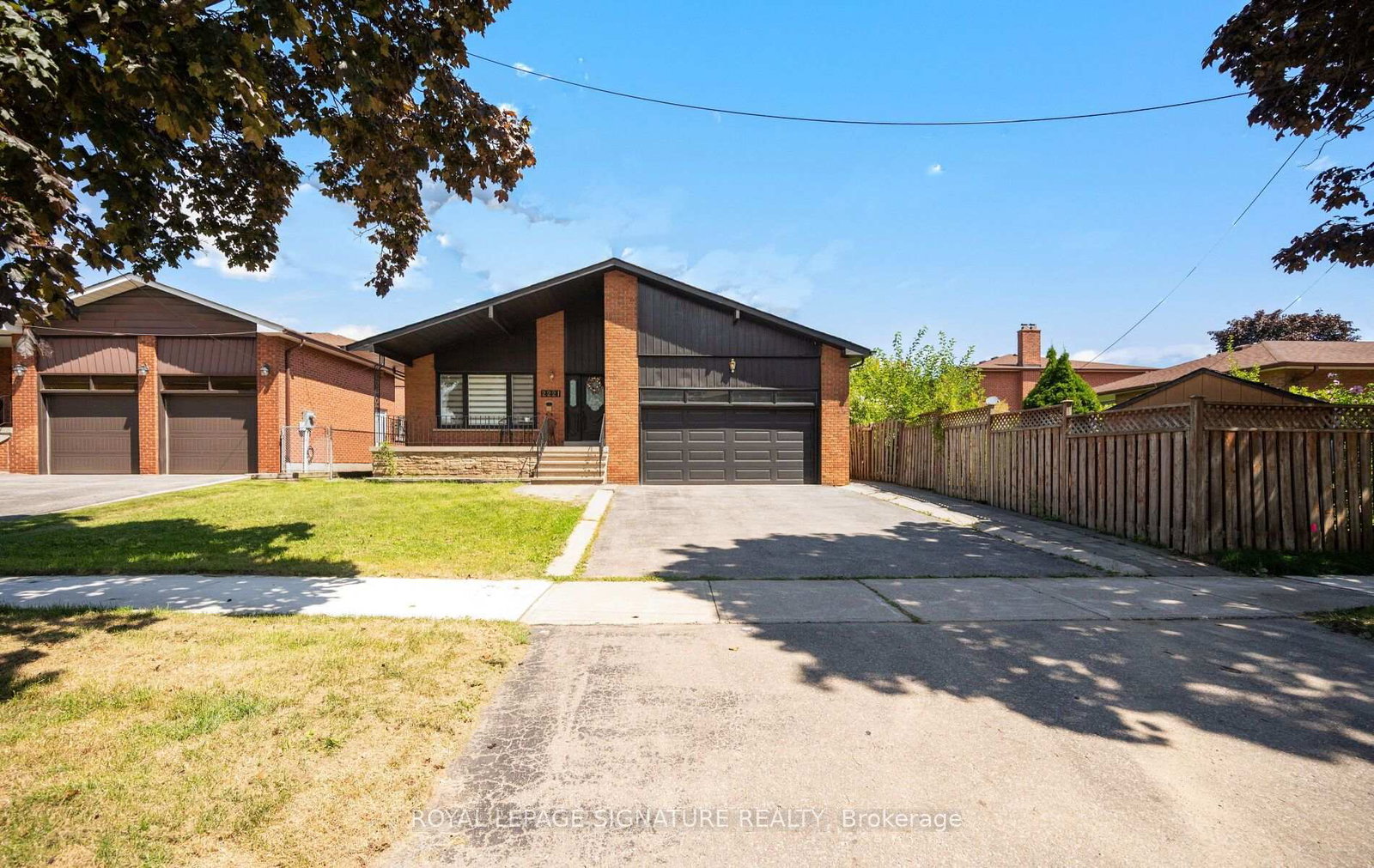 2221-florian-road-mississauga-ontario-w13713046