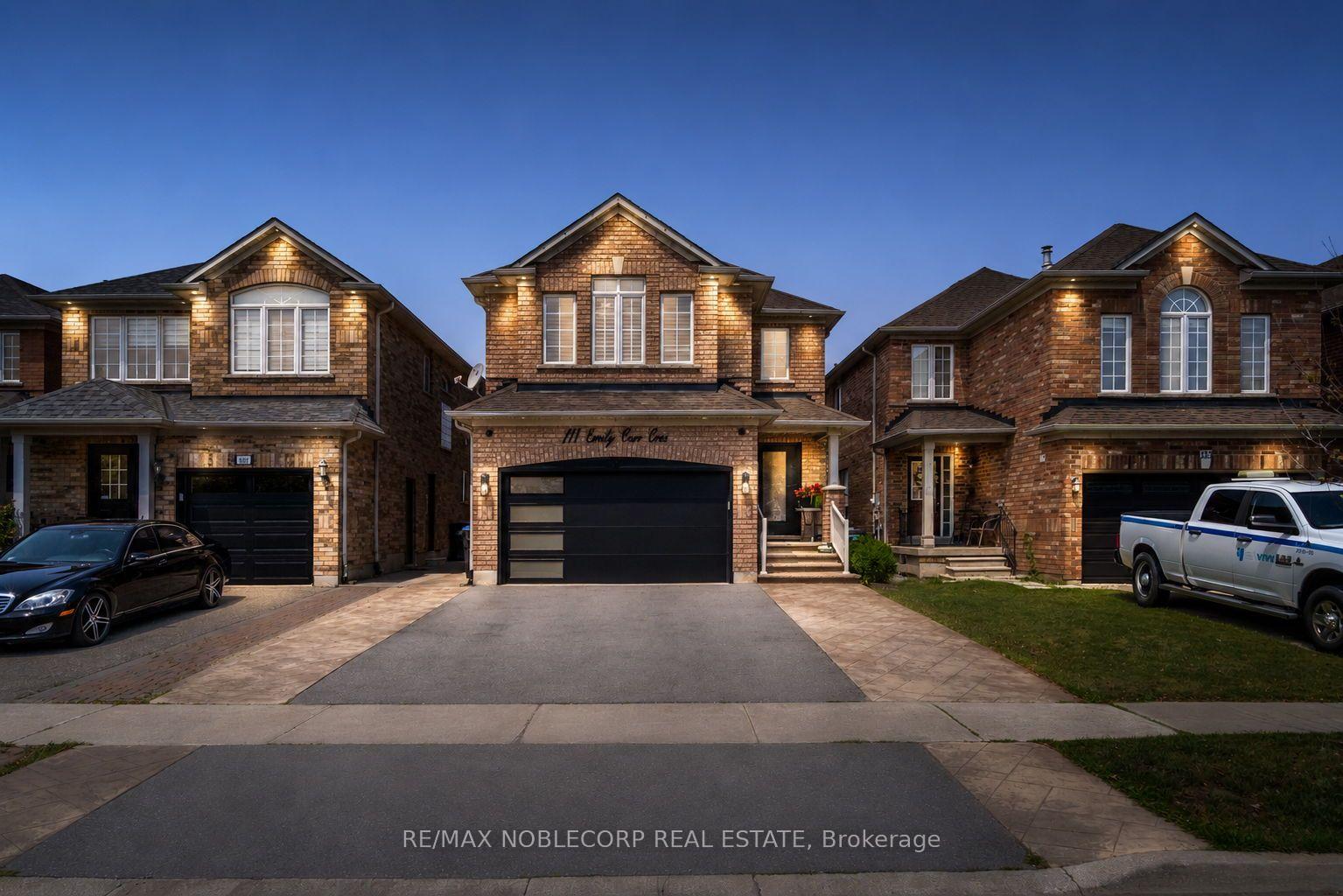 111-emily-carr-crescent-caledon-ontario-w13713074