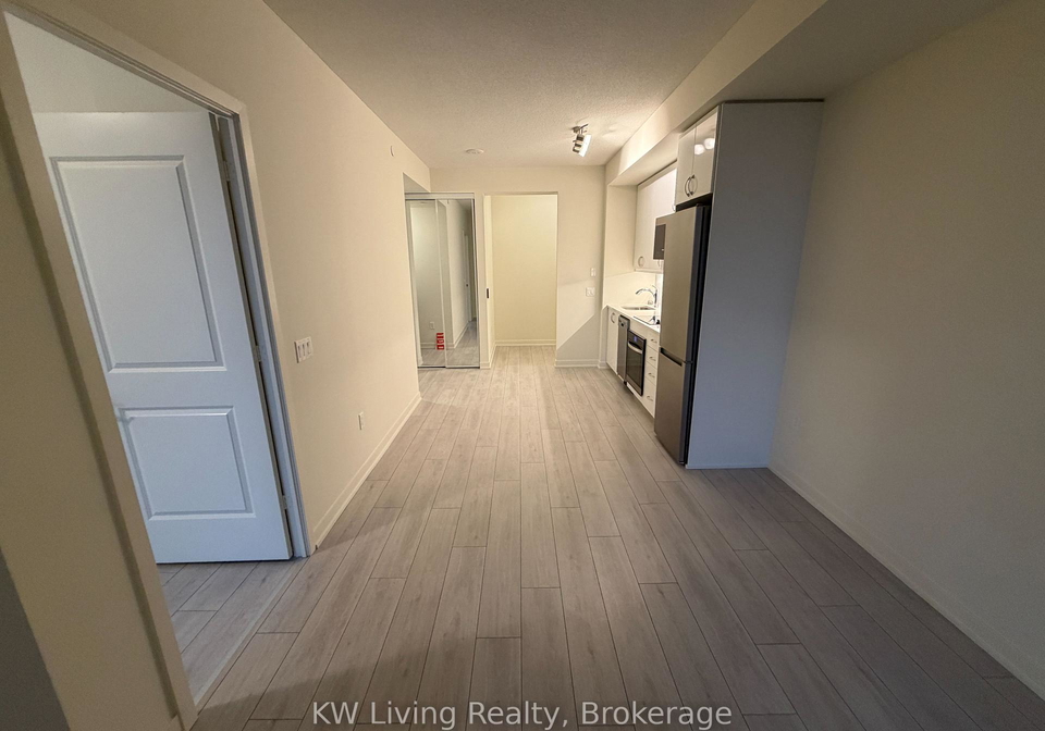 38-annie-craig-drive-toronto-etobicoke-ontario-w13713096