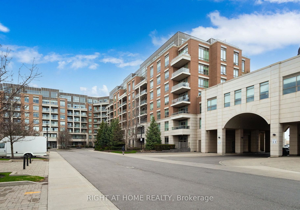 2480-prince-michael-drive-oakville-ontario-w13713272