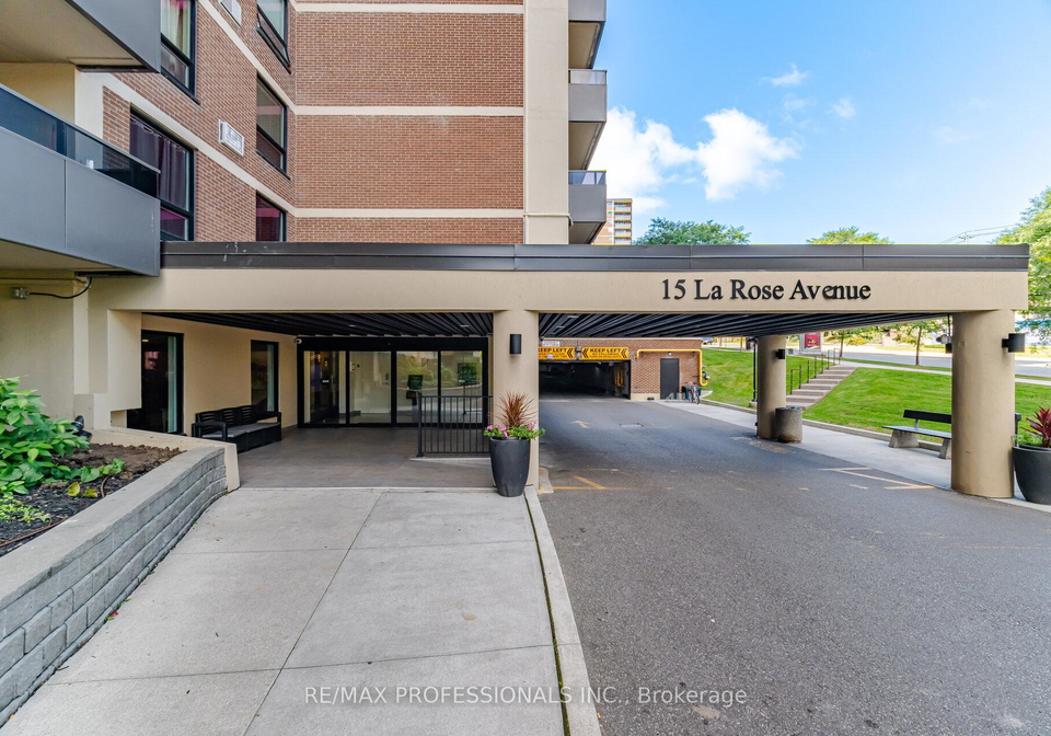 15-la-rose-avenue-toronto-etobicoke-ontario-w13713344