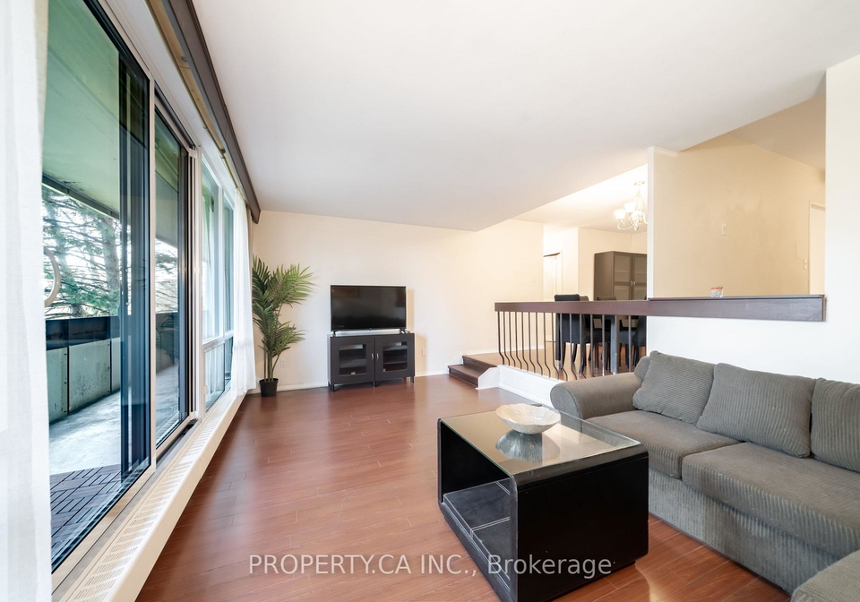 455-sentinel-road-toronto-york-ontario-w13713372